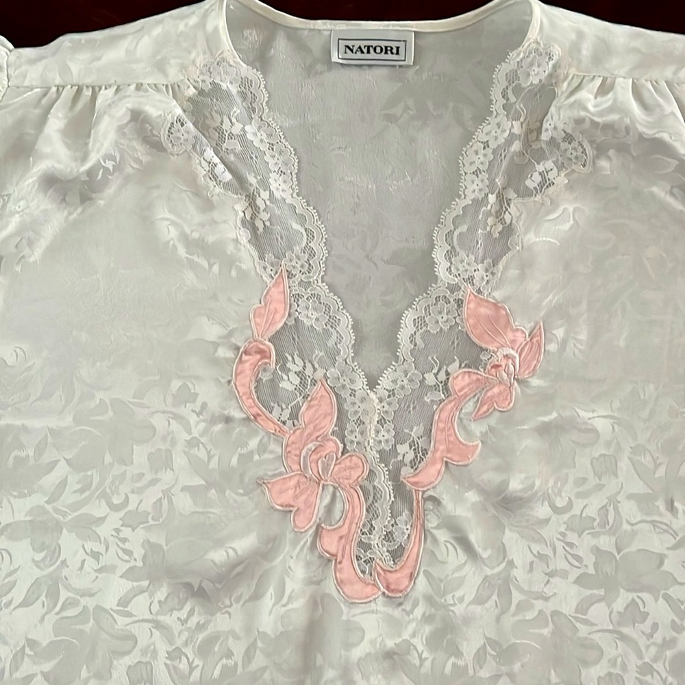 Natori  Silky Nightgown V neck with Lace and Appliqué design